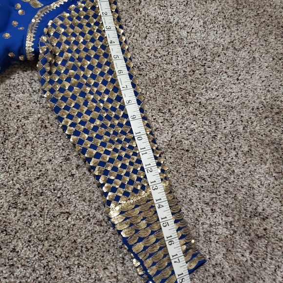 Indian outfit - Picture 4 of 16